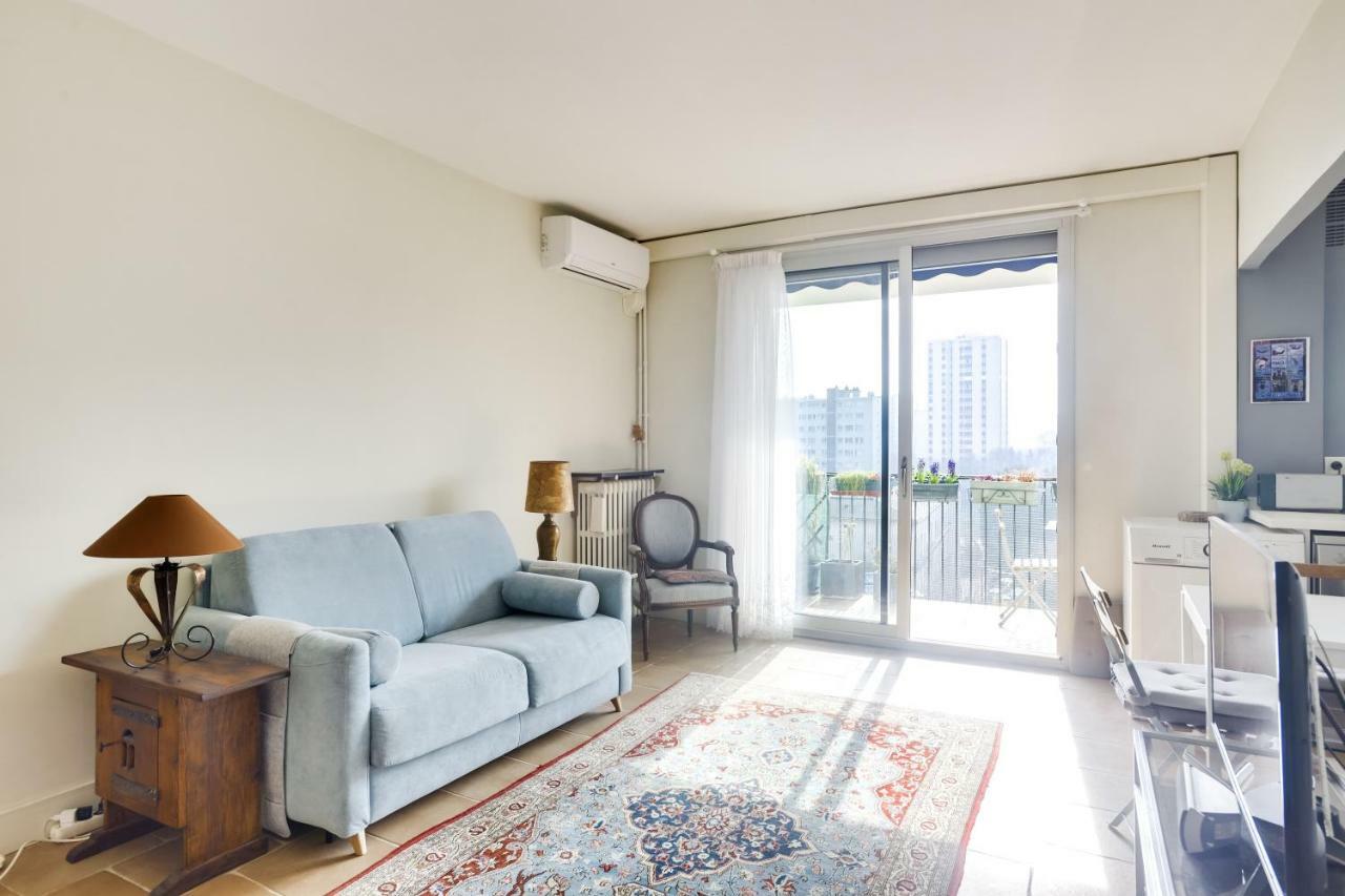 Charming Apartment With Terrace By Weekome París Exterior foto